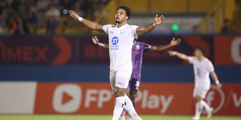 Nam Định là đội bóng lớn tại V League